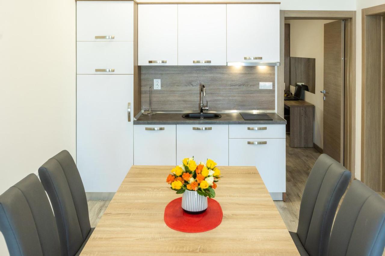 Apartments Maris Светі Филип-і-Яков Екстер'єр фото
