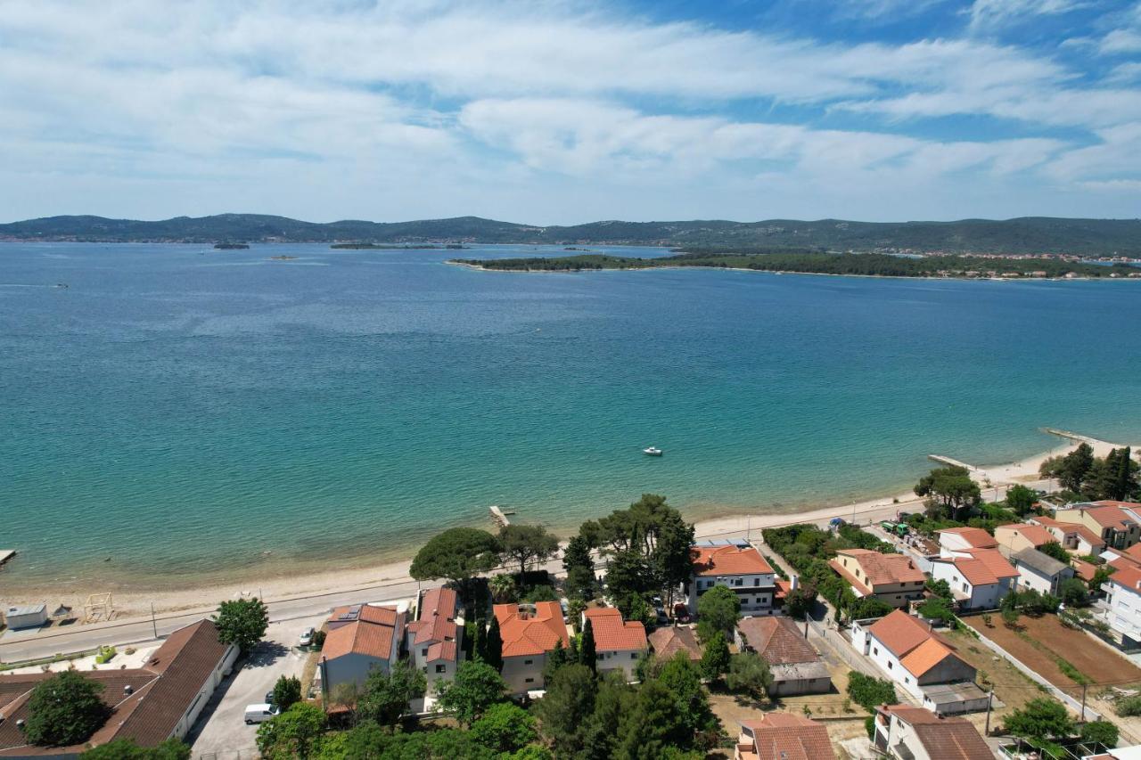 Apartments Maris Светі Филип-і-Яков Екстер'єр фото